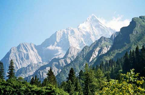 山重水复疑无路中的“山”字有哪些说法？