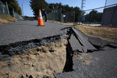 地震形成原因、等级和预测预防